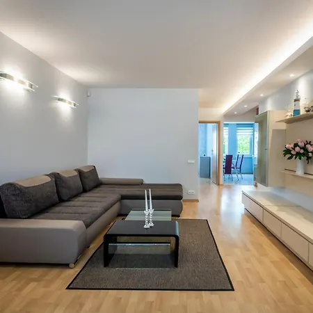 In The Center Of Butas Klaipedos Miesto Centre * Klaipėda